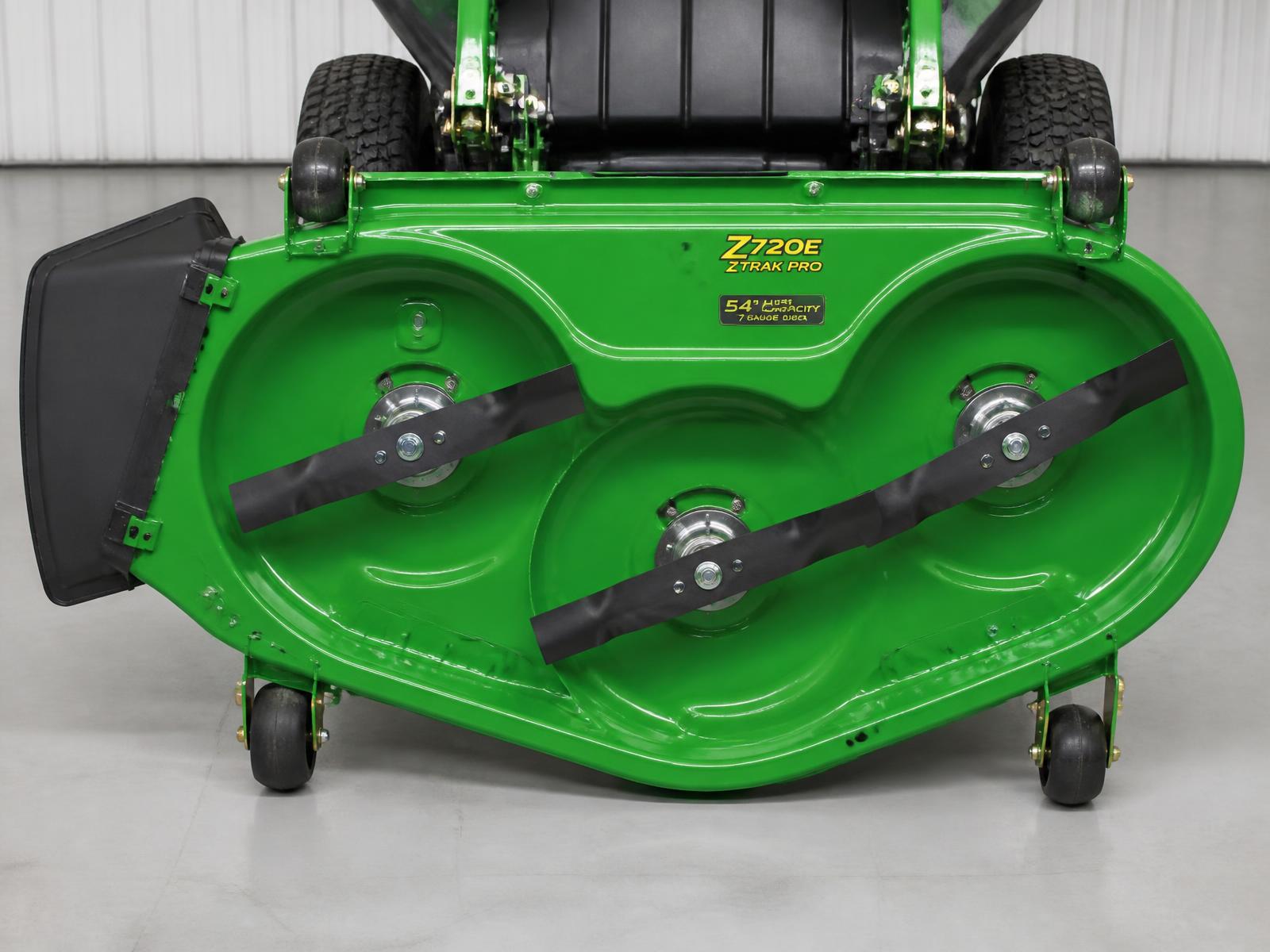 Accel Deep™ Mower Deck